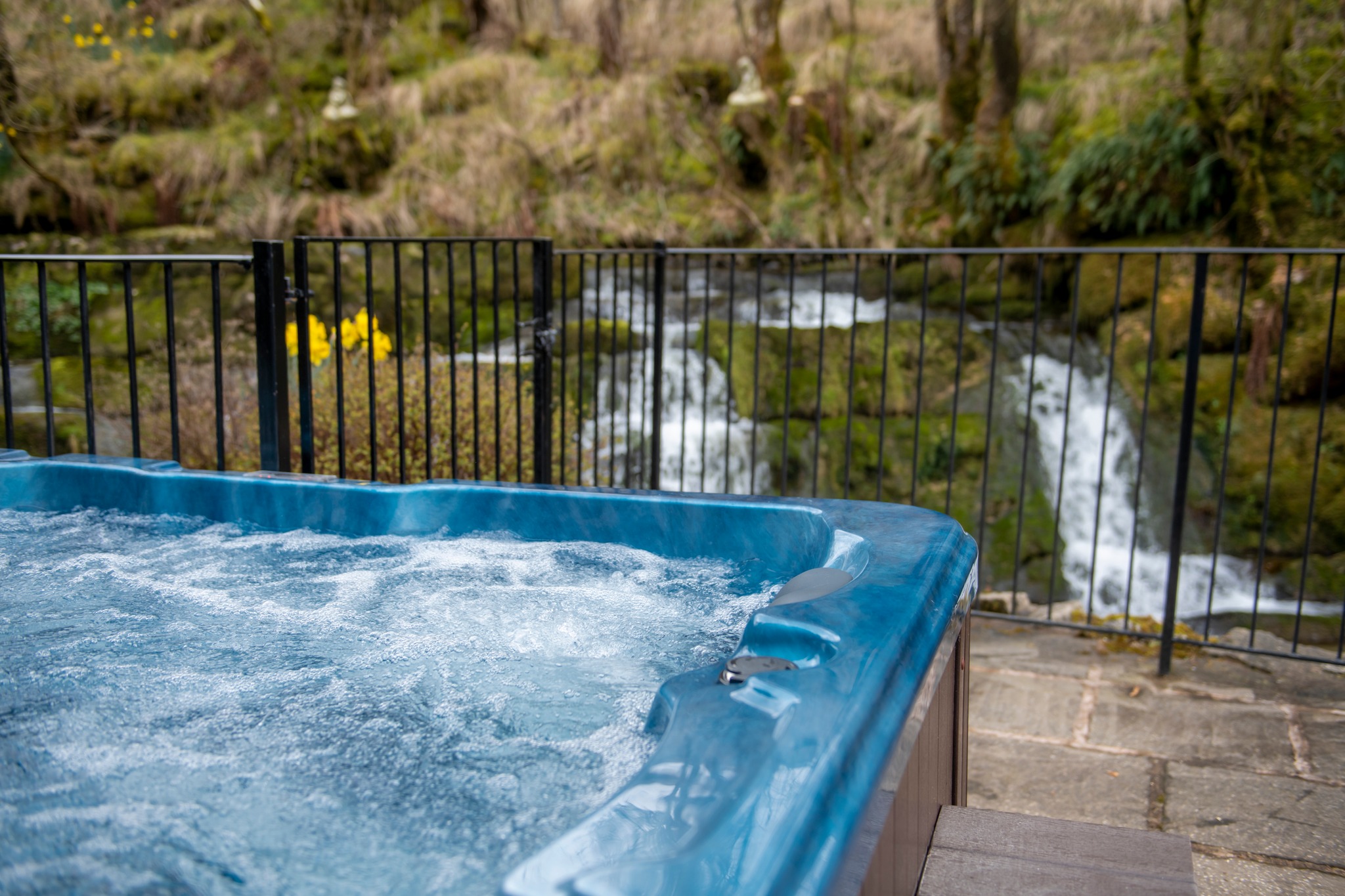 Home – City Hotel - The Waterfall Retreat